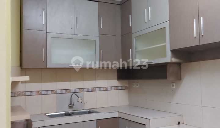 Quick Sale Kosambi Ready to Live, Neat Flood-Free 2