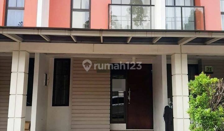 Rumah 2 Lantai SHM Bagus Utara 1