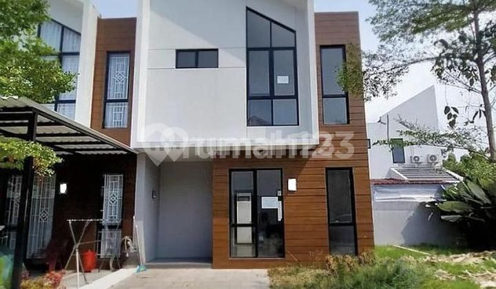 For Rent Corner House Ready to Occupy in Citra Garden Puri