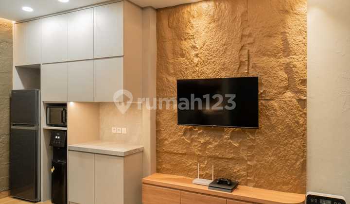 Dijual Rumah Cantik Oxalis Furnish di Metland Puri