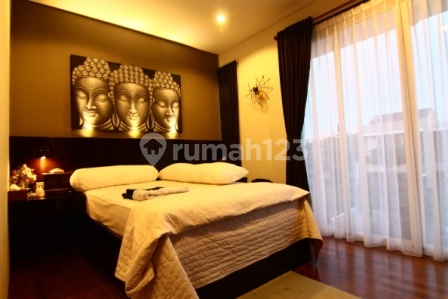 Dijual Rumah Puri Botanical Siap Huni Semi Furnished
