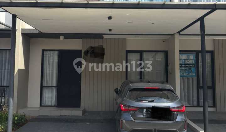 Dijual Rumah Semi Furnish Siap Huni di Pantai Indah Kapuk 2