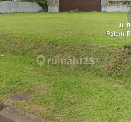 For Sale: Boulevard Plot Ready to Build in Lippo Karawaci