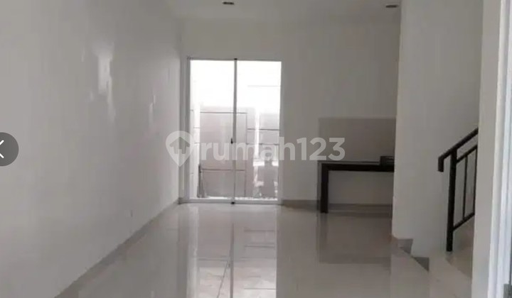 Dijual Rumah Siap Huni Di Green Puri 2