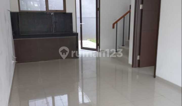 Disewa Graha Raya Semi Furnish Siap Huni 2