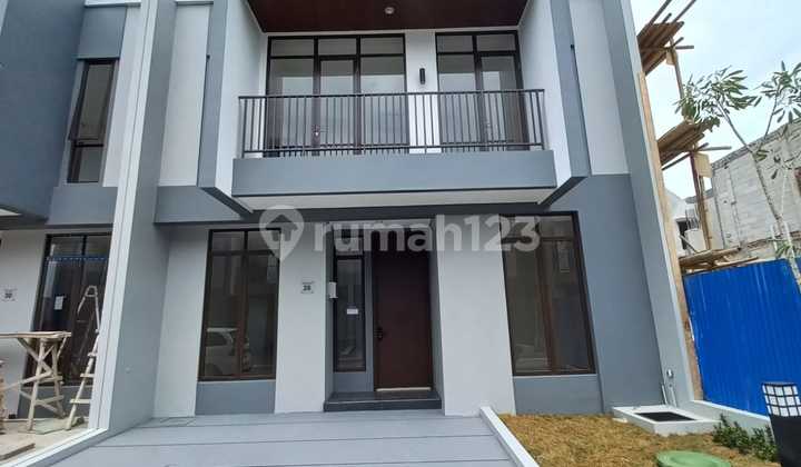 Dijual Cepat Rumah Siap Huni di Paramount Petals