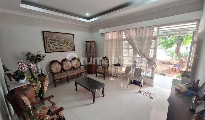 Dijual Rumah Rapi Dan Siap Huni Di Meruya Utara Dijual Rumah Rapi Dan Siap Huni Di Meruya Utara