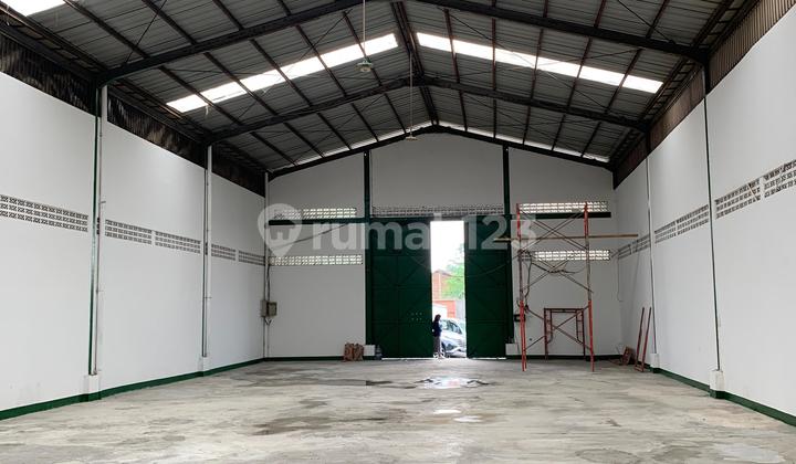 Disewakan Gudang Siap Pakai Cipondoh 450 M²