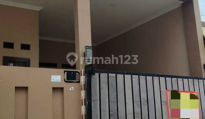 Dijual Murah Harga Bu Rumah Siap Huni di Alam Indah Cipondoh