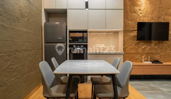 Dijual Rumah Cantik Oxalis Furnish di Metland Puri 2