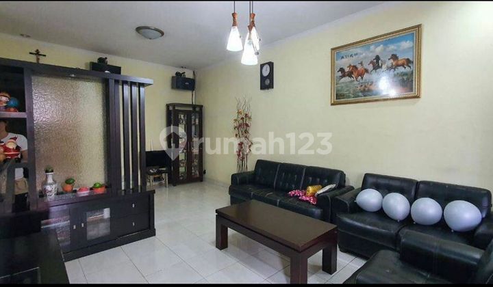 For Sale. Quick. Neat & Ready-to-Occupy House in Metro Permata 1 For Sale. Quick. Neat & Ready-to-Occupy House in Metro Permata 1