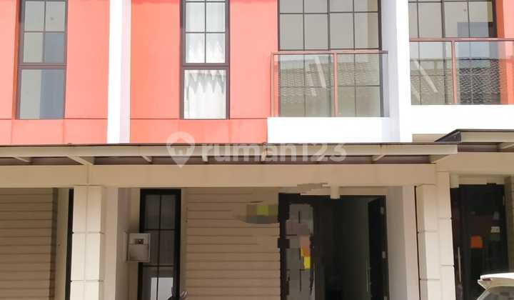 For Sale Ready to Live In House In Green Village