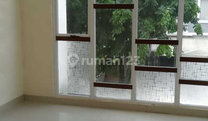 Disewa Rumah Unfurnish Siap Hunidi Green Lake City