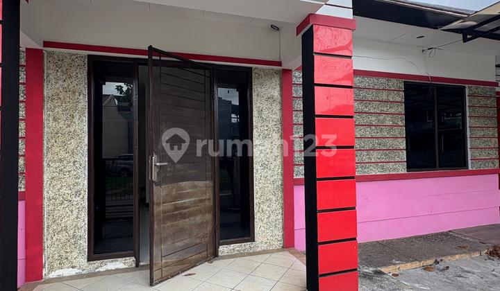 For Rent: One-Story Griya Permata Hoek House with Toll Access in Karang Tengah For Rent: One-Story Griya Permata Hoek House with Toll Access in Karang Tengah