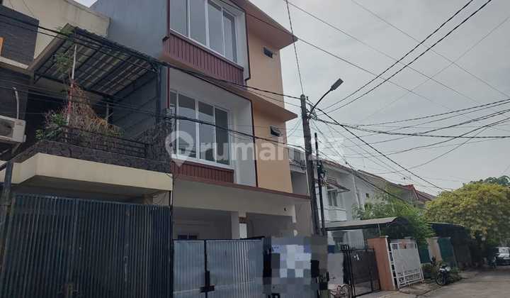 For Sale Taman Palem Lestari, Renovated & Move-In Ready