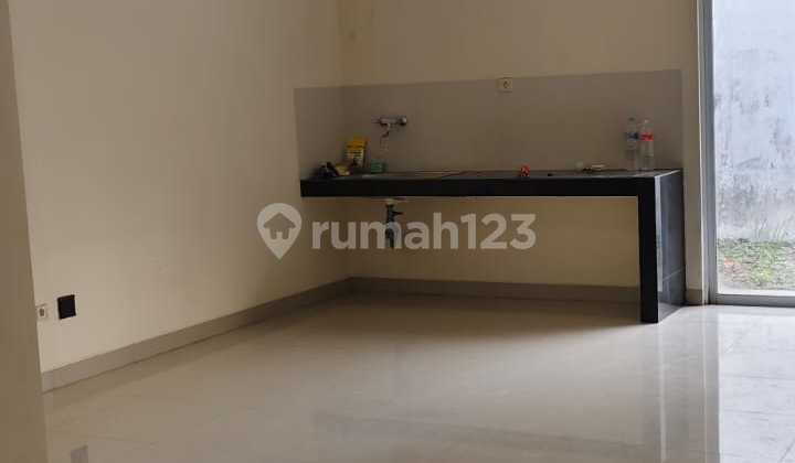 For Rent Europe Cluster House Ready to Occupy 2