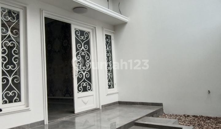 Dijual.rumah Brand New Siap Huni. di Joglo