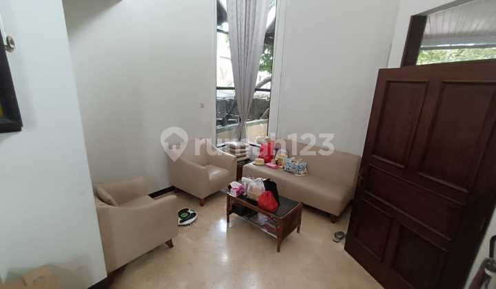 Nice House in Kebon Jeruk Intercone West Jakarta 2