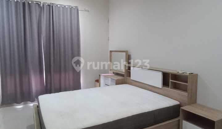 Disewa Rumah Terawat Semi Furnish West Europe Green Lake City 2