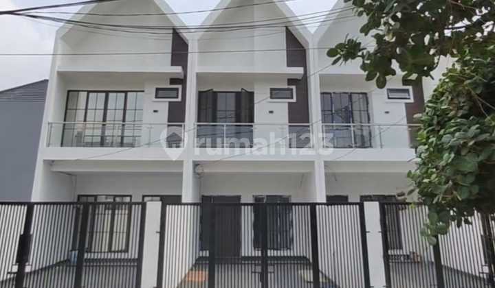 Dijual Rumah Skandinavia Siap Huni Meruya Utara