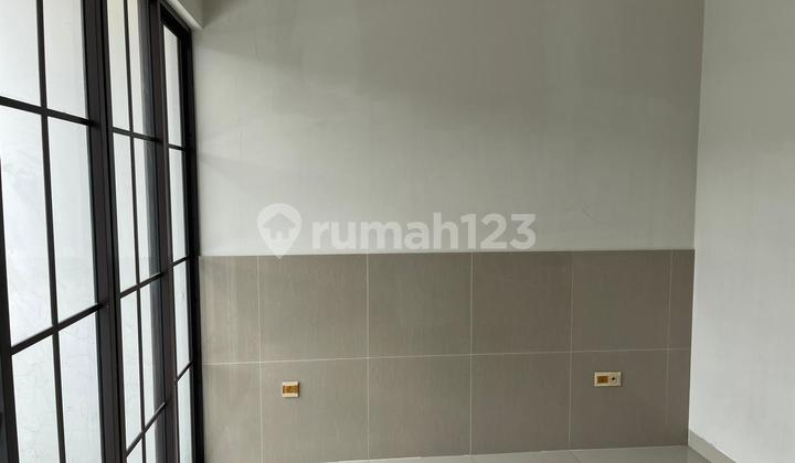 Dijual Green Lake City Cluater East Asia Siap Huni 2
