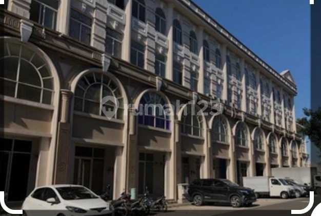 For Rent: Crown Shop House Facing In at Green Lake City For Rent: Crown Shop House Facing In at Green Lake City