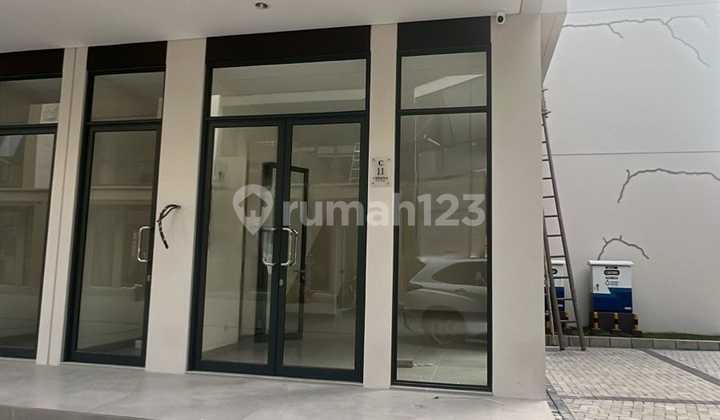 Disewa Brand New Ruko Hoek Verona Junction Semi Furnished di Gading Serpong Disewa Brand New Ruko Hoek Verona Junction Semi Furnished di Gading Serpong