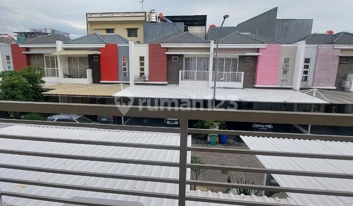 Dijual Rumah Semi Furnish Siap Huni di Green Lake City 2