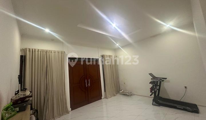 R02-0251 DISEWAKAN RUMAH RAPIH SIAP HUNI FURNISH PULOMAS JAKARTA TIMUR 1