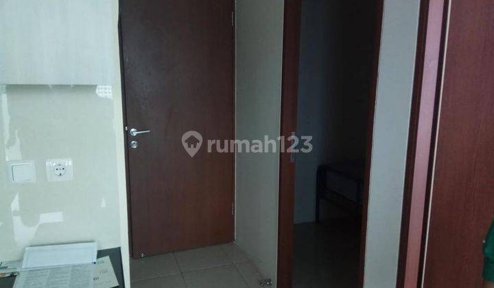 R010016 Apartemen 2 Kamar Tidur Tifolia Pulomas Hadap Jalan Raya Perintis Dijual Murah 1