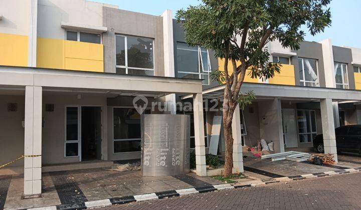 R02 0079 Dijual Murah Diskon 850m Rumah Baru Sedayu City Cluster Eropa Kelapa Gading Jakarta Utara 1