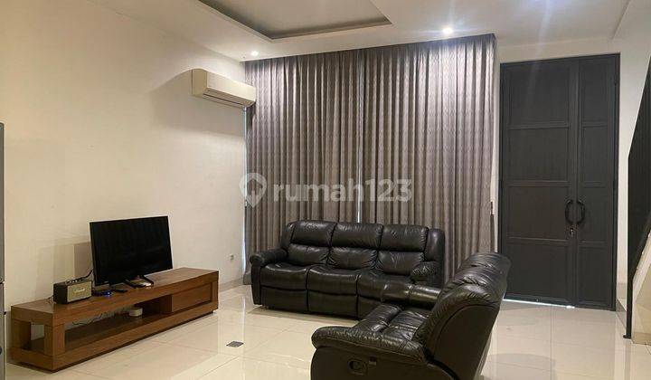 R02 0121 Dijual Murah Rumah 2.5 Tingkat Minimalis Rapih Siap Huni Cengkir Kelapa Gading Jakarta Utara 1