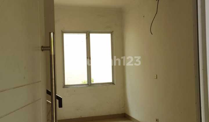 R01-0203 Dijual Rumah Siap Huni dalam cluster JGC Jakarta TImur Cakung 2
