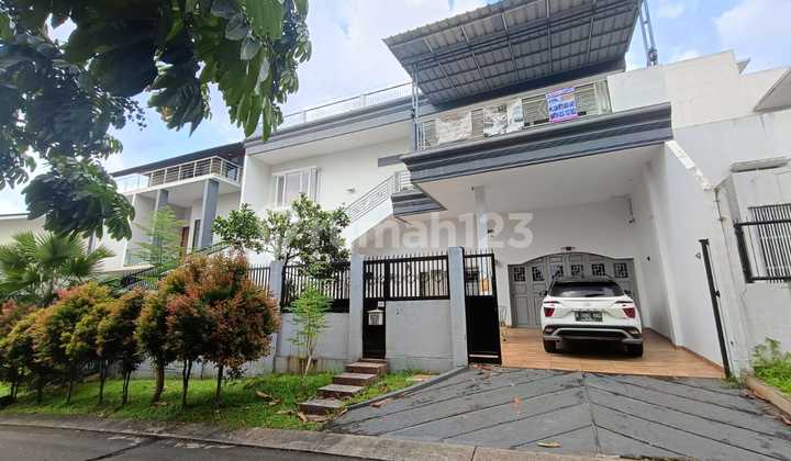 FOR SALE READY-TO-OCCUPY HOUSE FULLY FURNISHED SENTUL CITY BACKS ONTO GOLF VIEW SENTUL CLUSTER PARAHYANGAN GOLF FOR SALE READY-TO-OCCUPY HOUSE FULLY FURNISHED SENTUL CITY BACKS ONTO GOLF VIEW SENTUL CLUSTER PARAHYANGAN GOLF