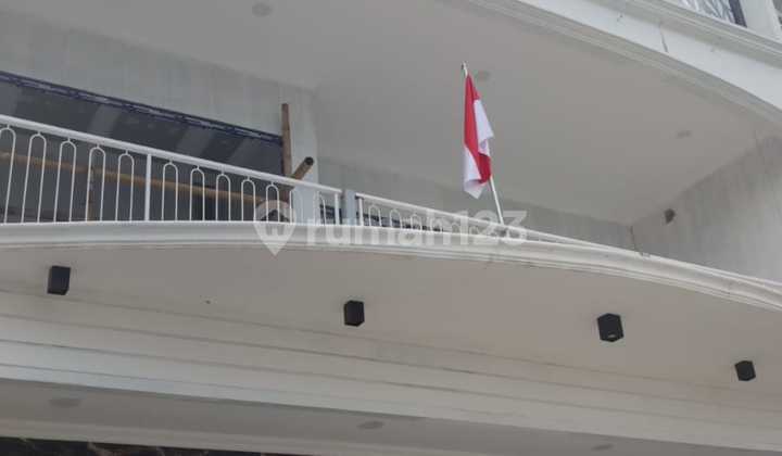 Gedung Rajawali Selatan Kemayoran Jakarta Pusat G02-0049