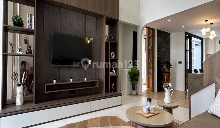 Rumah Cantik Modern Fully Furni Furnished Kota Baru Parahyangan 1