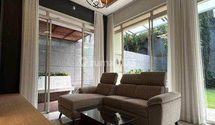 Rumah Mewah Furnished Di Cluster Premium Kota Baru Parahyangan 1