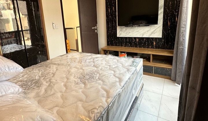 Rumah 100% Baru Semi Furnished Kota Baru Parahyangan Rumah 100% Baru Semi Furnished Kota Baru Parahyangan