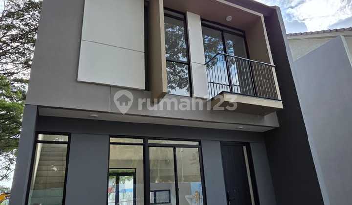 Rumah Baru 2 Lantai Harga 1.5m-an Kota Baru Parahyangan