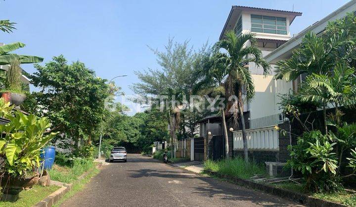 Rumah Artistic 2 Lt Split Level Di Mega Kebon Jeruk Jakarta Barat 1