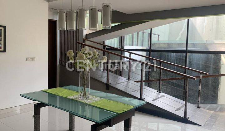 Rumah Artistic 2 Lt Split Level Di Mega Kebon Jeruk Jakarta Barat 2