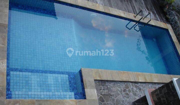 Beautiful, ready-to-live-in house for sale in North Denpasar 2