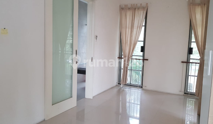 Affordable Pakuwon Indah Vila Valensia House in West Surabaya 2