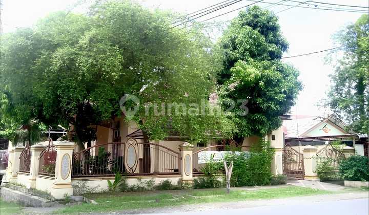 Rumah Luas Jln Bukit Barisan Krakatau Medan Timur 2