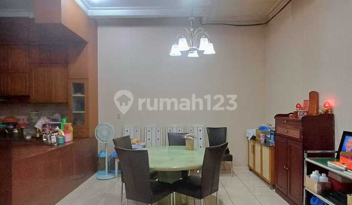 Rumah Villa Fully Furnished Jln Nangka Cemara Asri 2