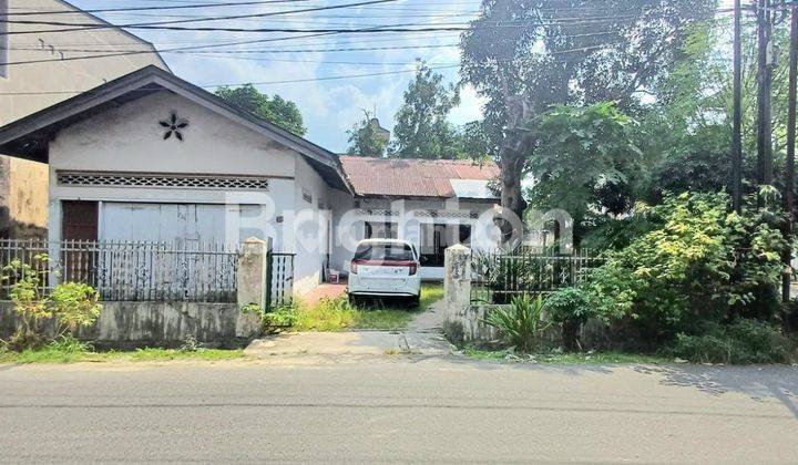 RUMAH TUA TERHITUNG TANAH DI SEKIP SETIA BARU 1