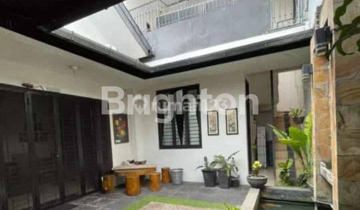 SATU UNIT RUMAH 2 TINGKAT DI KOMPLEK ELIT DI KOTA MEDAN KOMPLEK TASBI 1 , BAGI YG SERIUS MARI KITA NEGO SAMPAI DEAL DAN JADI 2