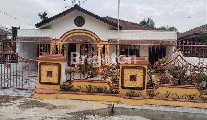 RUMAH MEWAH DENGAN HARGA MURAH. YUK BURUAN JGN SAMPAI DULUAN ORANG LAIN, NEGO SAMPAI DEAL DAN JADI KALAU SERIUS 1