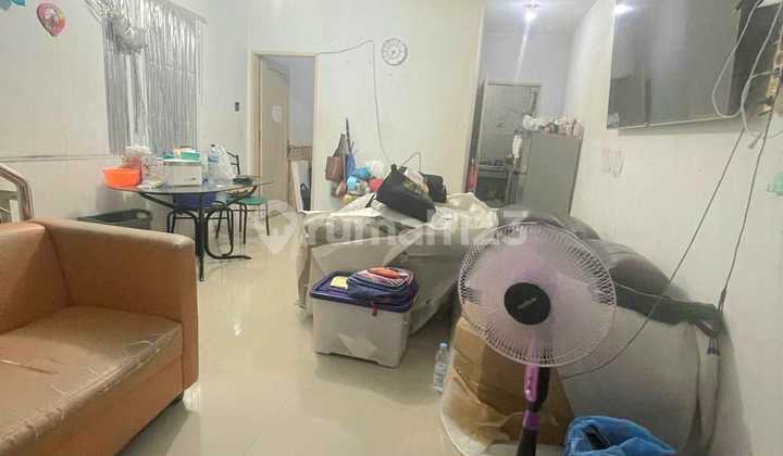 Millenium Buwono Complex House on Amal Luhur Street, Medan Helvetia 2