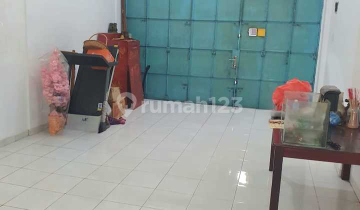Rumah Komplek Pasar 3 Krakatau Medan Perjuangan Rumah Komplek Pasar 3 Krakatau Medan Perjuangan